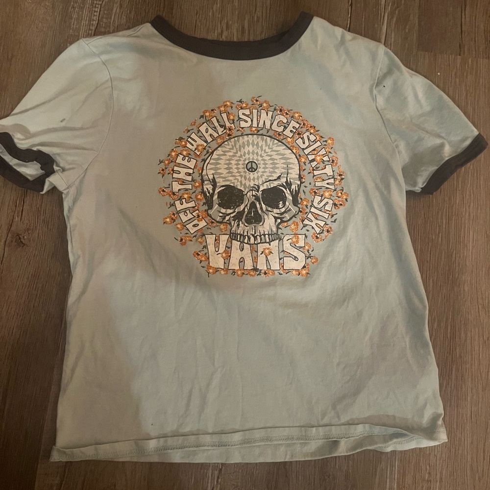 Light blue Vans cropped tee